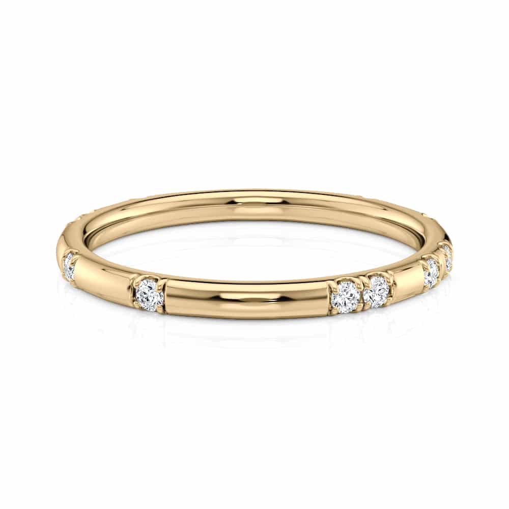 14k Yellow Gold Sporadically Set Diamond Wedding Band (0.14CTW)